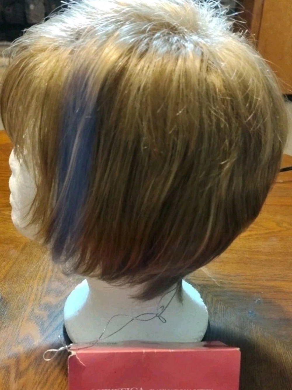 ESTETICA DESIGNS | COLOR R14/26H (GOLDEN WHEAT). Price is firm. - Picture 3 of 13